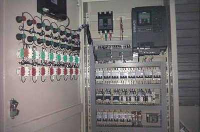 中型電梯電控柜專業生產與消防泵控電柜布局